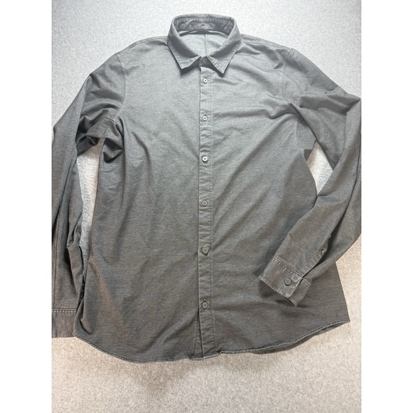 lululemon athletica Other - Lululemon Shirt‎ Men Medium Gray Black Dress Athleisure Preppy *flaw